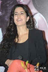 Katrina Kaif at Dhoom 3 Press Meet